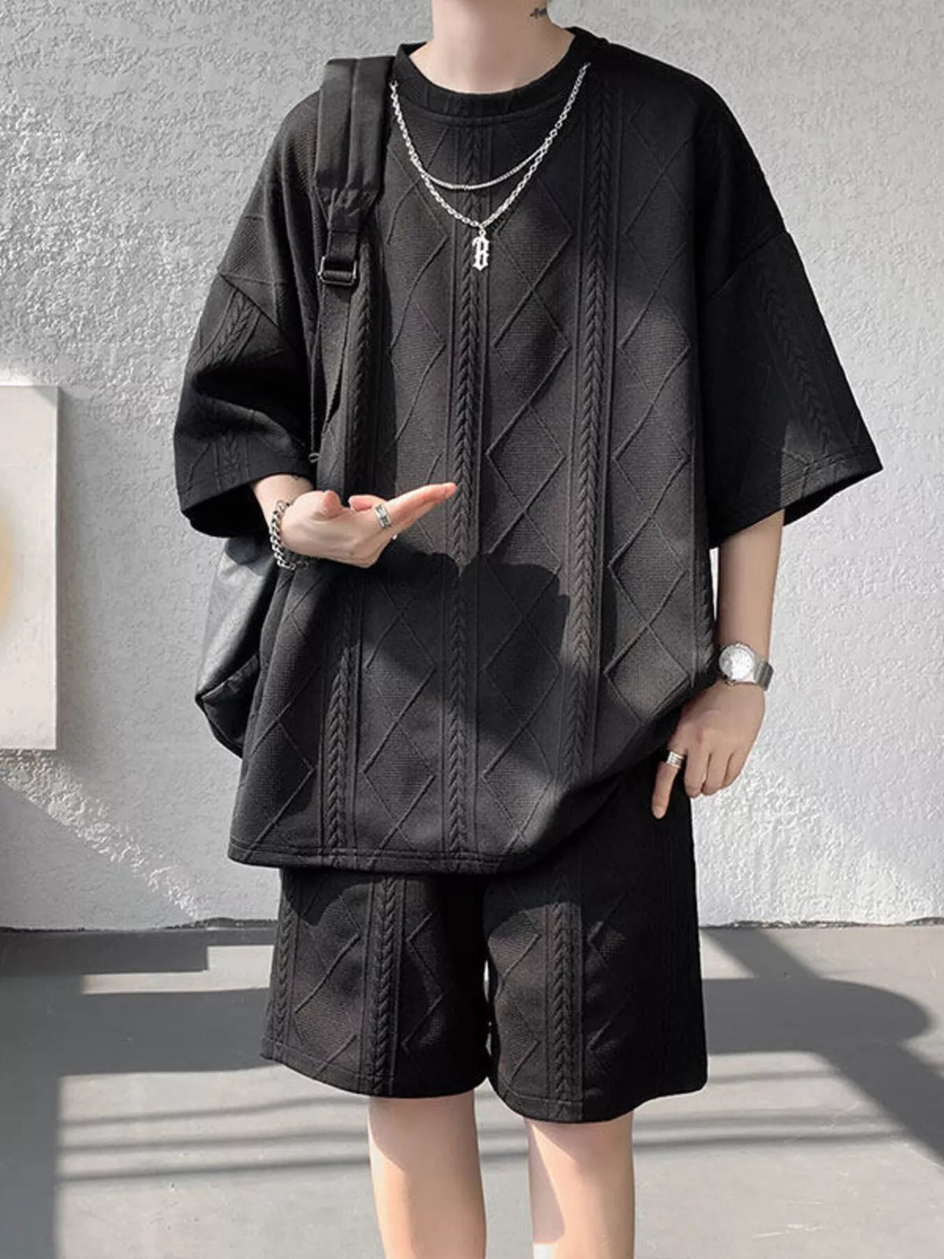 Plus Size Textured Relaxed Fit Top and Shorts Set in Black for Men