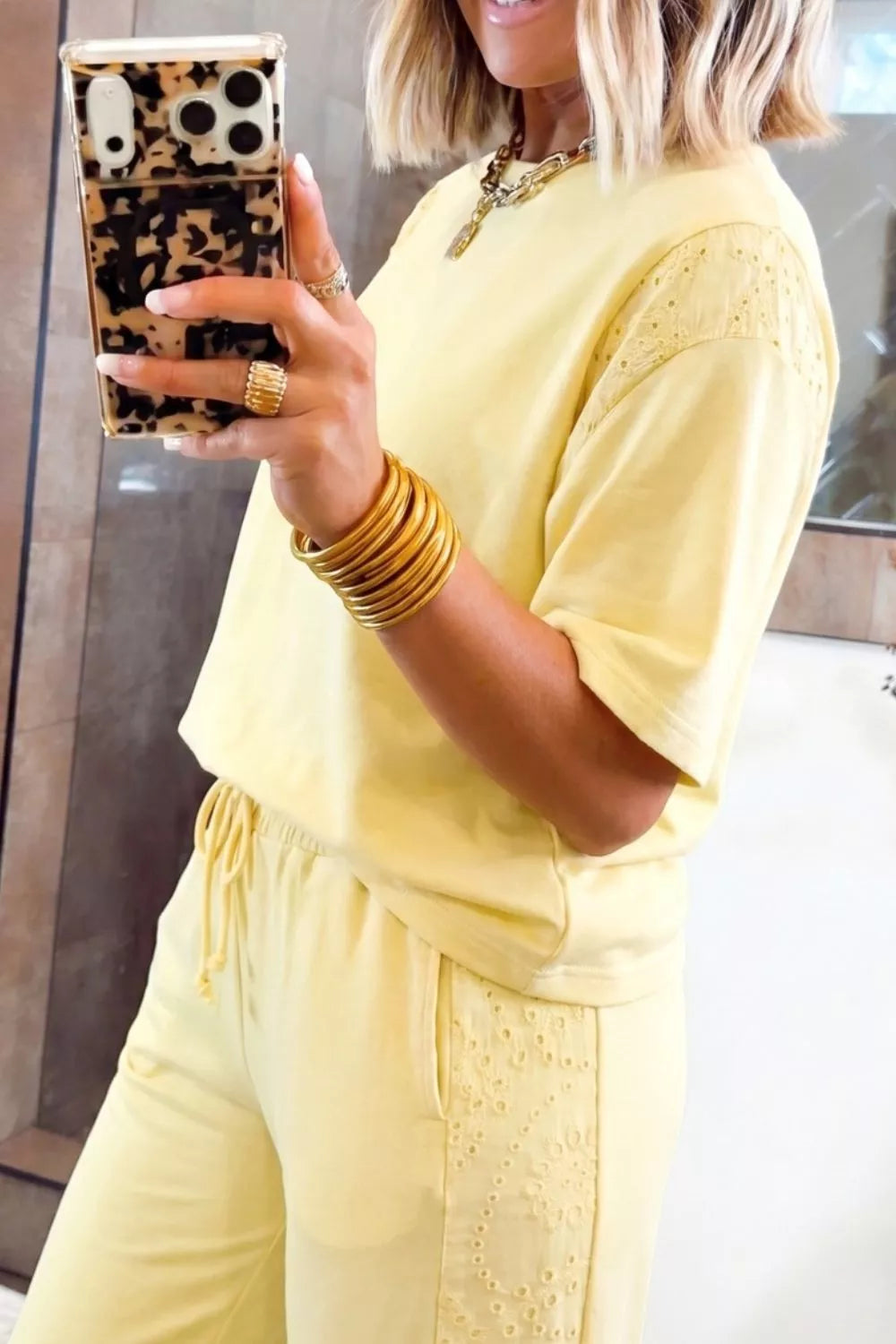 Half Sleeve Top and Drawstring Pants Set in Pastel Yellow for Women