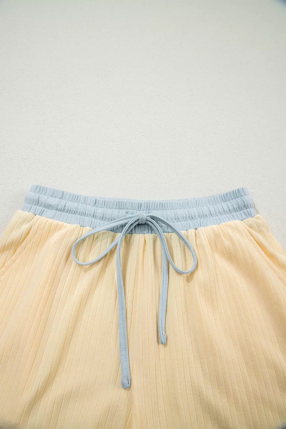 Soft Ribbed Color Block Trim Casual Shorts Set for Women