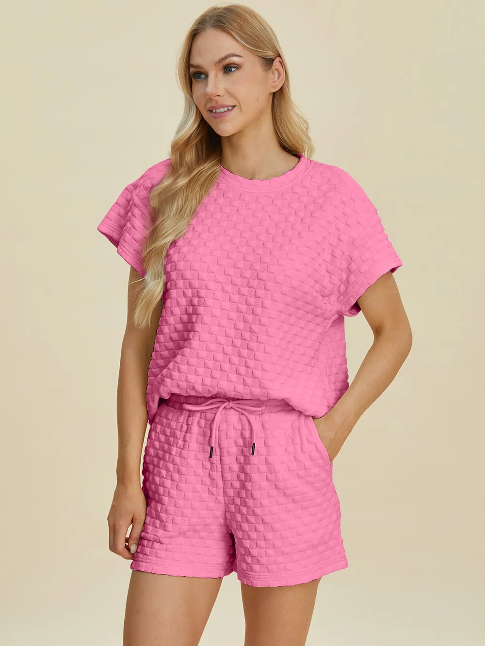 Plus Size Texture T-Shirt and Shorts Set in Pink for Women