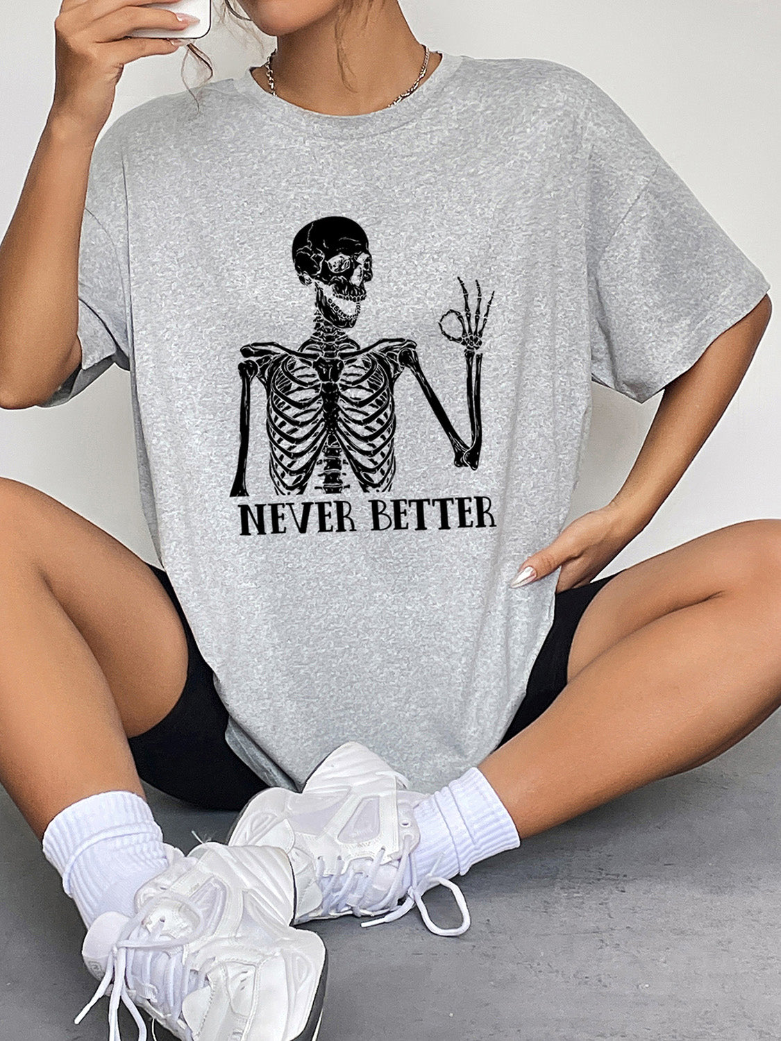 Round Neck Short Sleeve Never Better Graphic T-Shirt in Black for Women