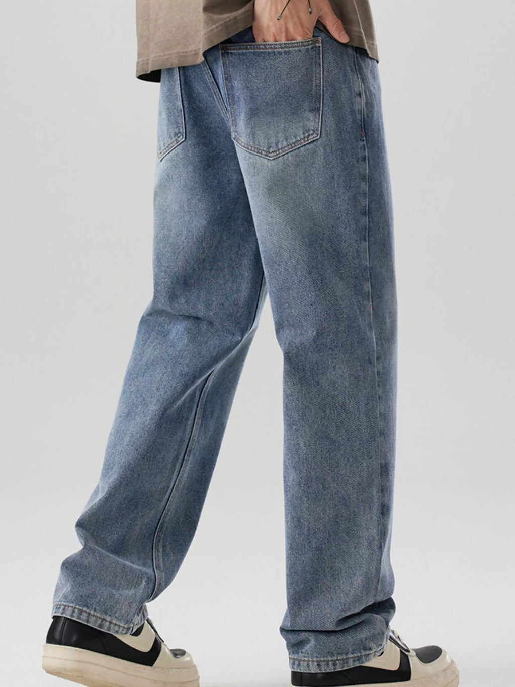 Wide Leg Jeans in Nostalgic Orchid for Men
