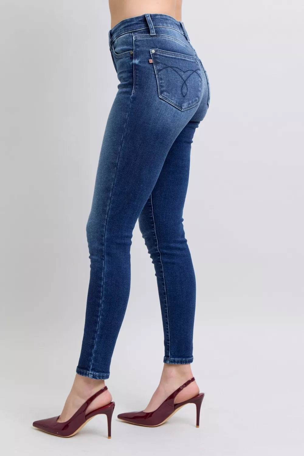 Washed Thermal Skinny Jeans Plus Size in Dark for Women