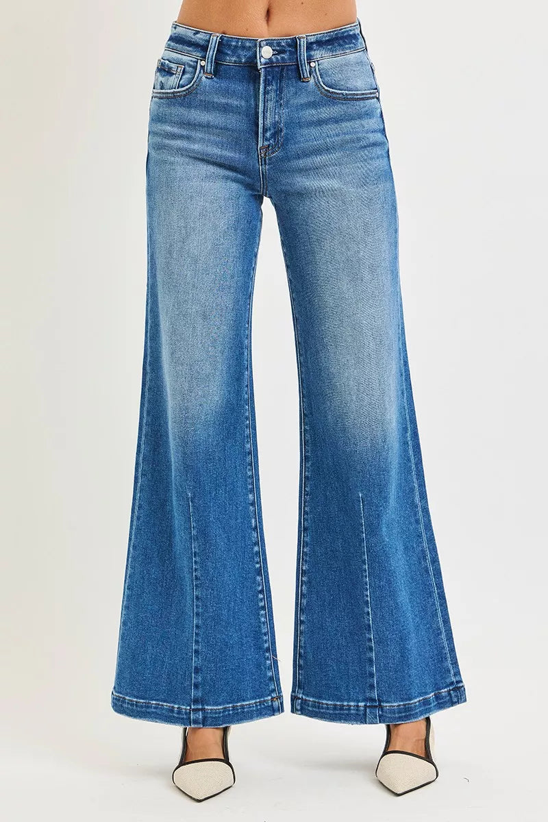 Mid Rise Wide Leg Jeans with Flared Look Plus Size in Medium for Women