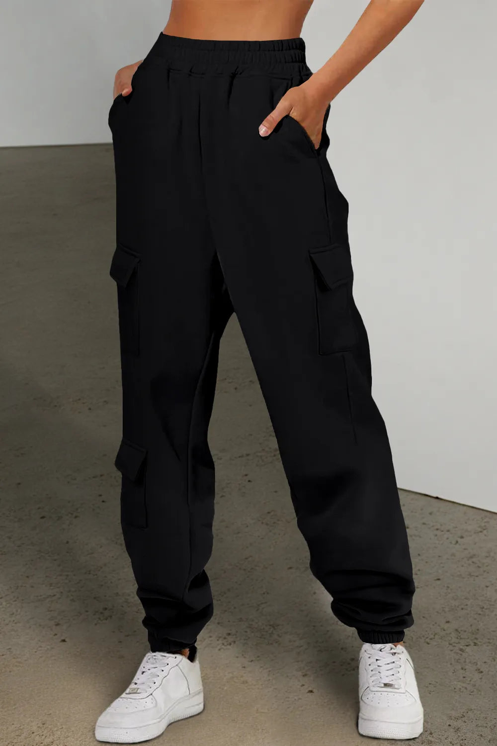 Pocketed Elastic Waist Active Joggers in Black for Women