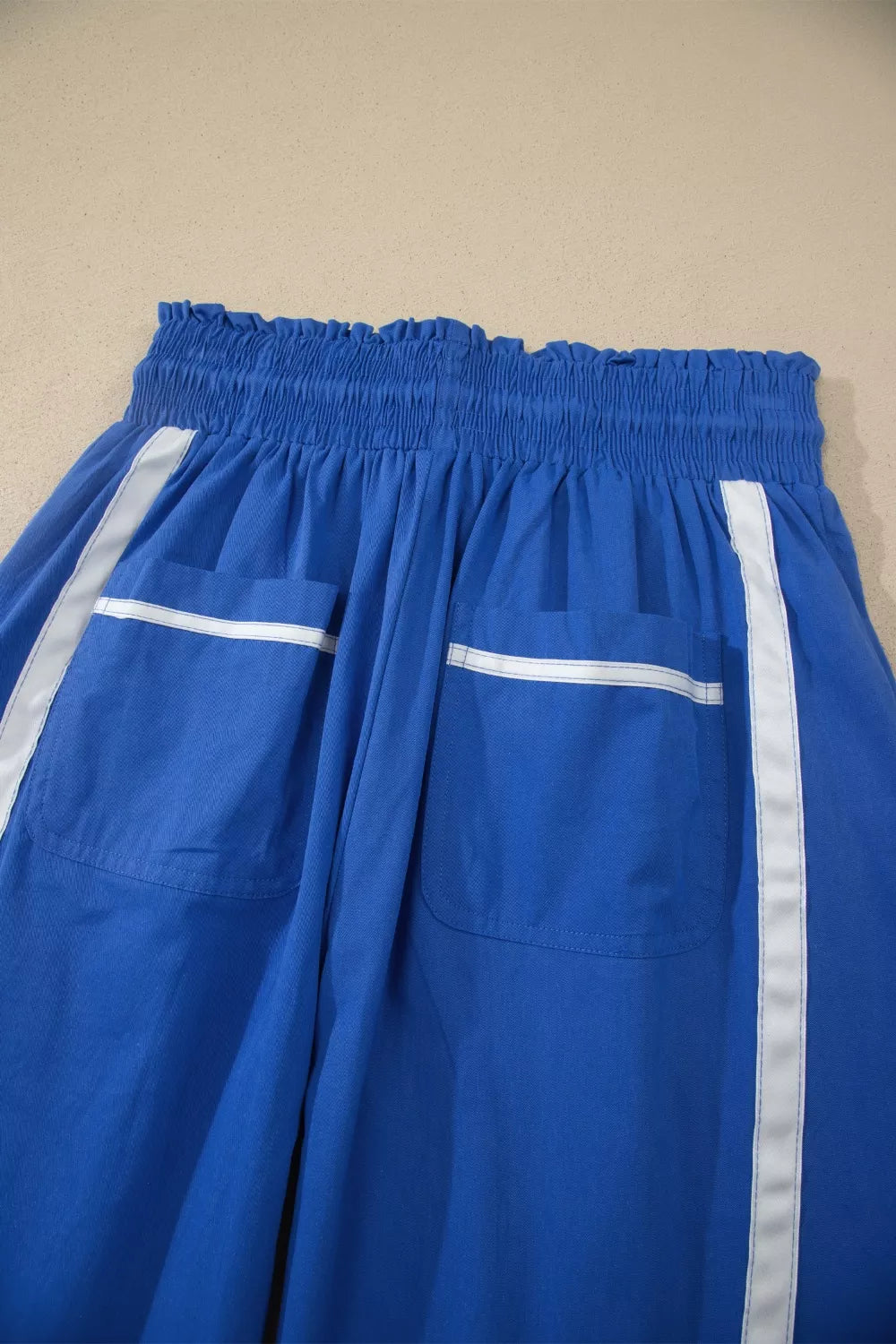 Contrast Striped Smocked Waist Drawstring Cropped Casual Pants for Women