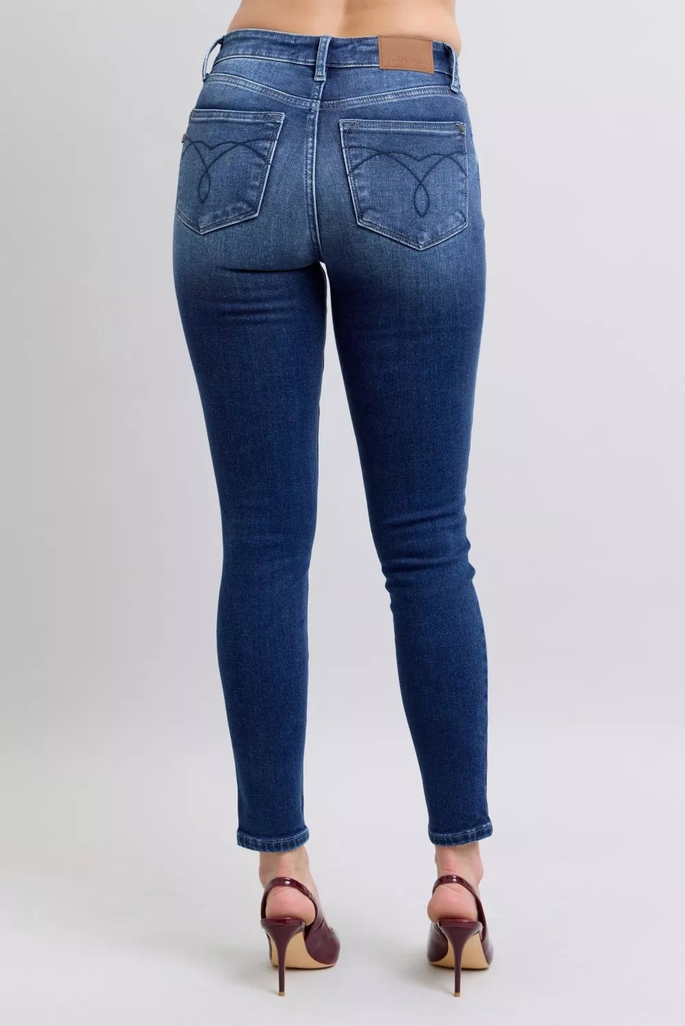Washed Thermal Skinny Jeans Plus Size in Dark for Women