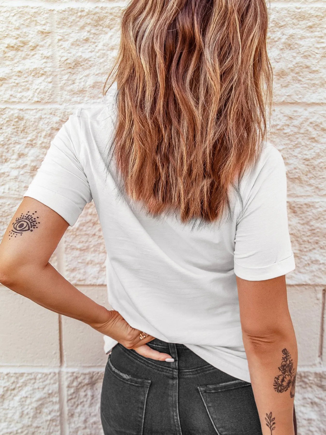 Bowknot Western Round Neck T-Shirt in White for Women