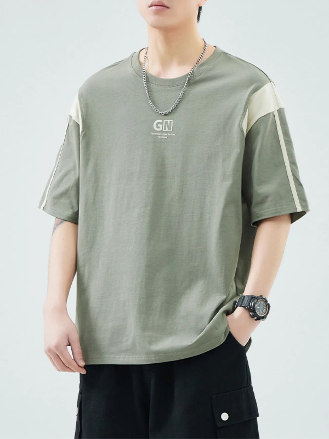 Plus Size Round Neck Short Sleeve T-Shirt in Modern in White for Men