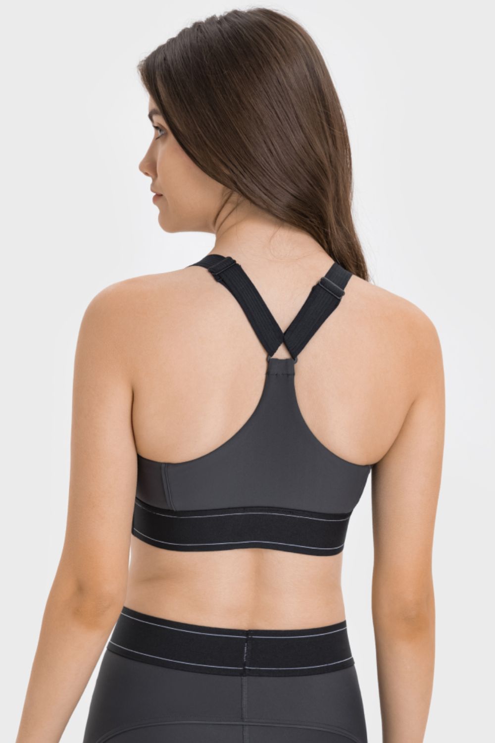 Contrast Sports Bra in Black for Women