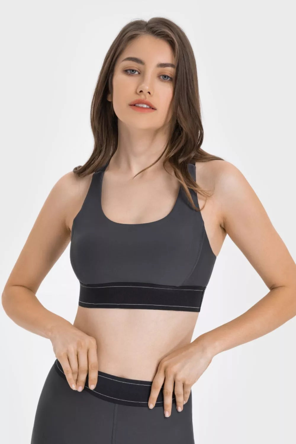 Contrast Sports Bra in Black for Women