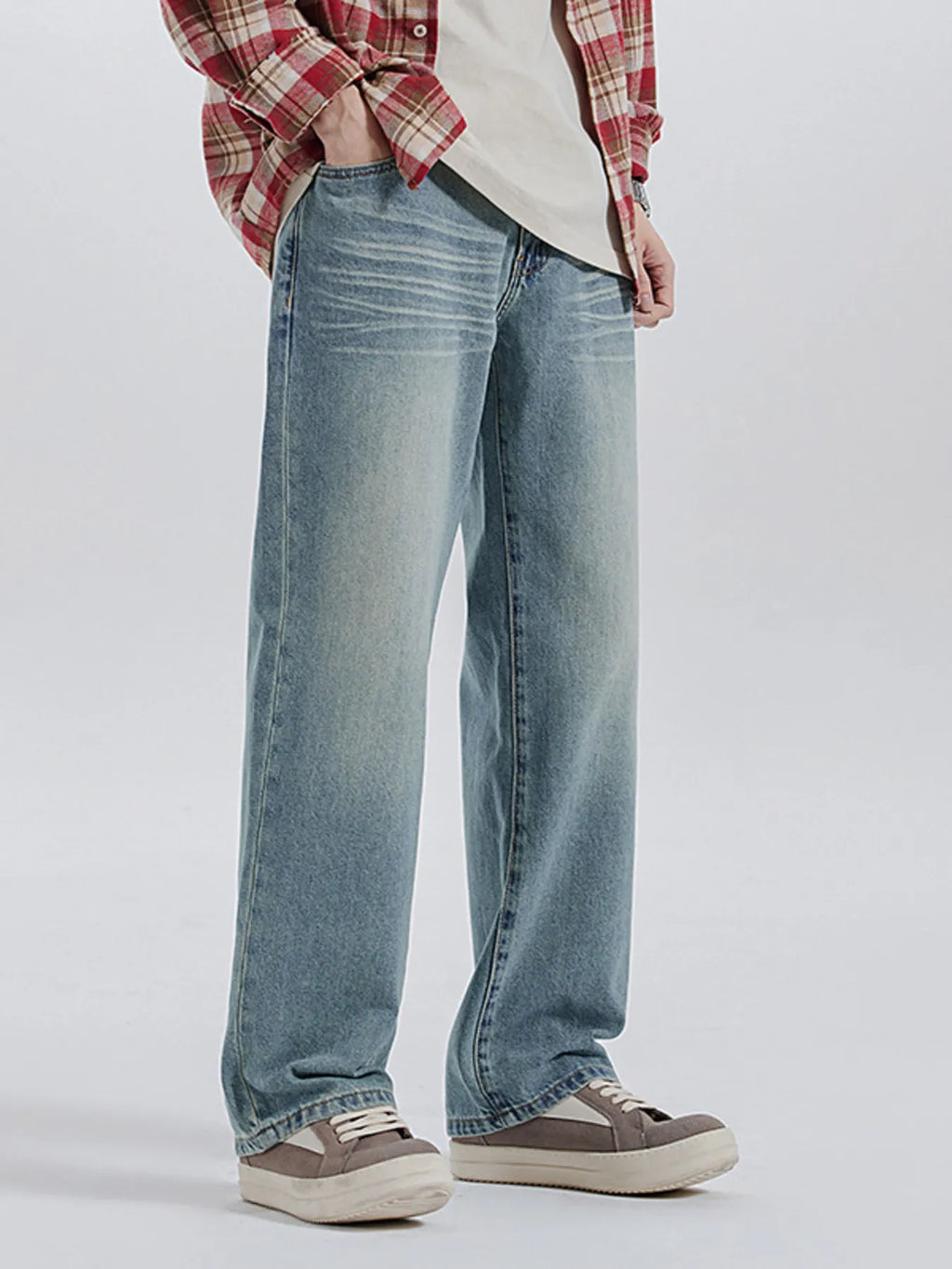Wide Leg Washed Jeans in Turkish Blue for Men