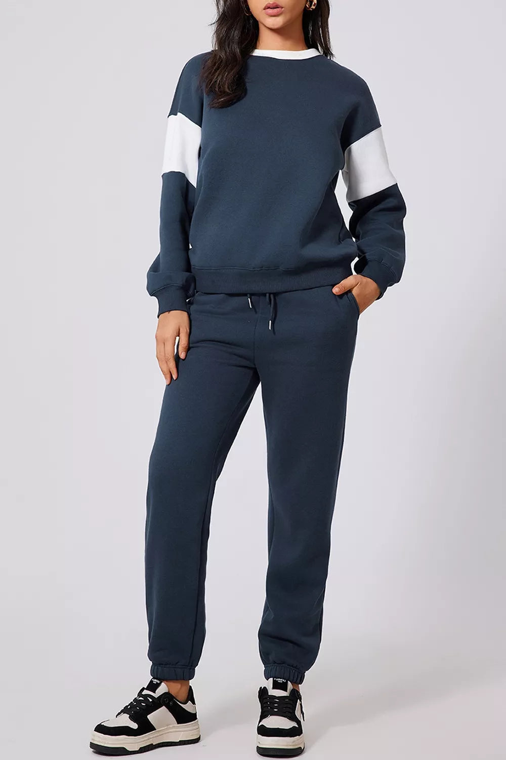 Drop Shoulder Loose Sweatshirt and Joggers Active Set in Navy for Women