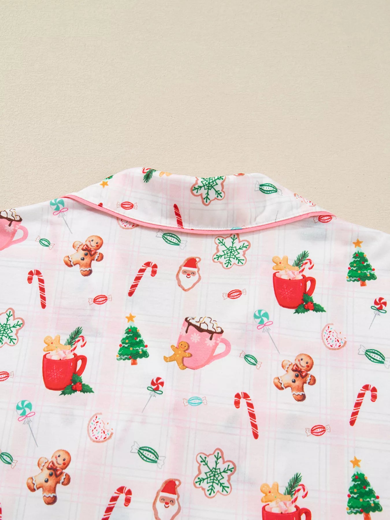 Christmas Spirit Cute Holiday Print Short Sleeve Shirt and Pants 2pcs Pajama Set for Women