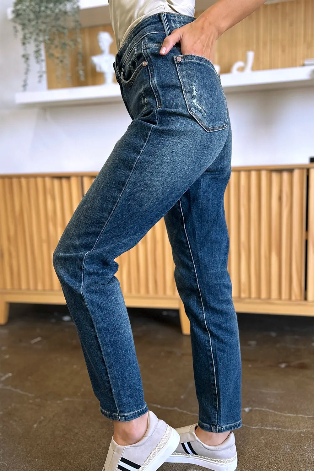 Plus Size Tummy Control High Waist Slim Jeans in Dark for Women
