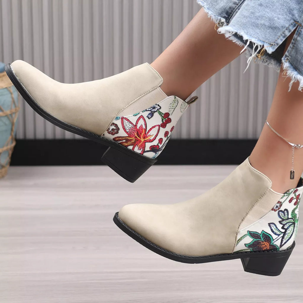 Point Toe Block Heels Ankle Boots in Pure Green for Women