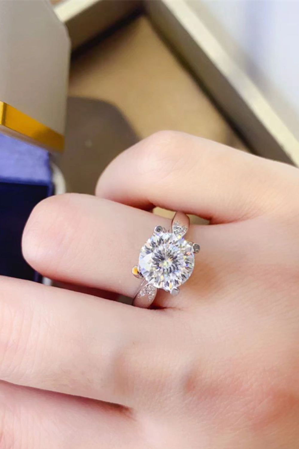 2 Carat Moissanite 925 Sterling Silver Ring in White for Women