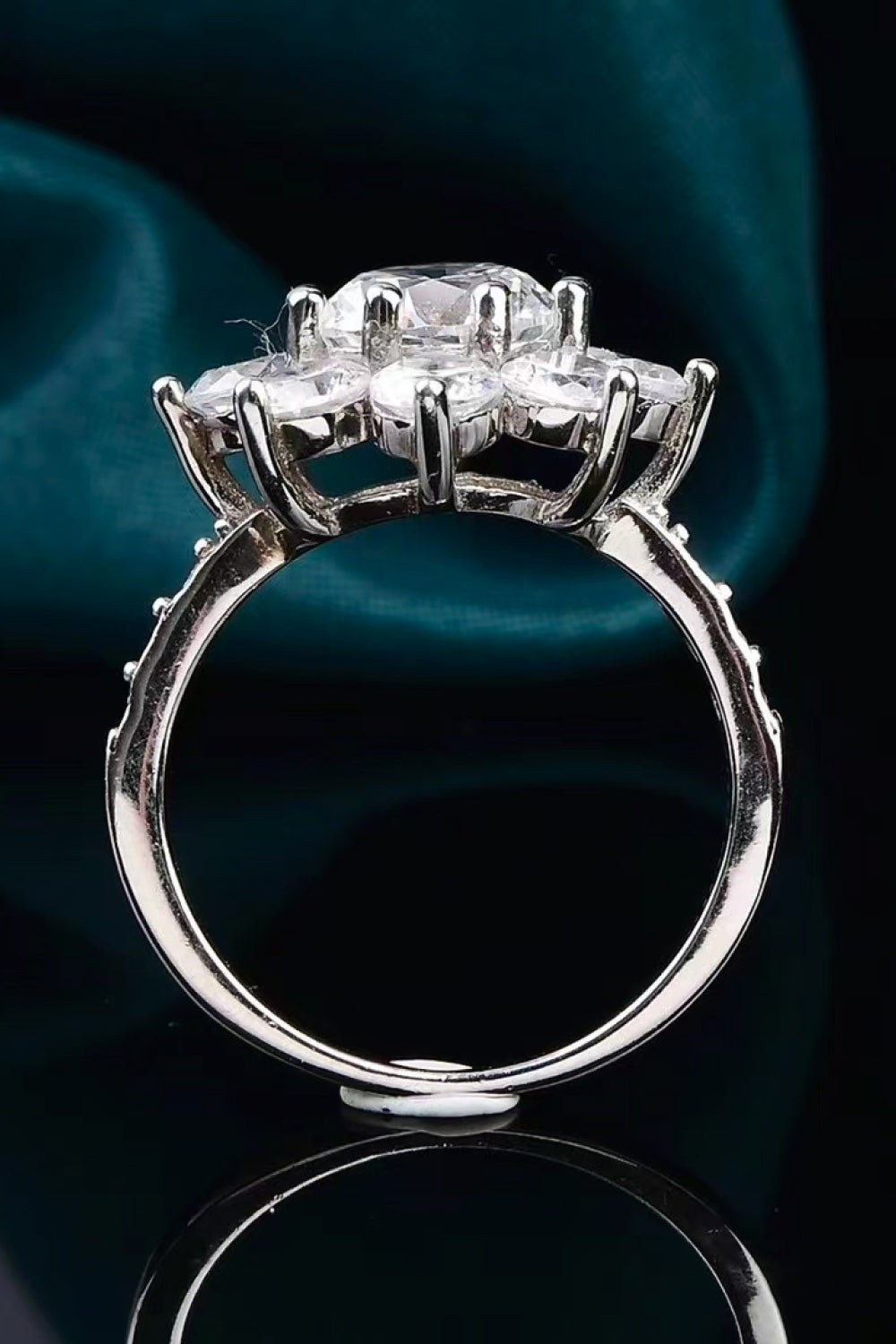 1 Carat Moissanite Flower Ring for Women