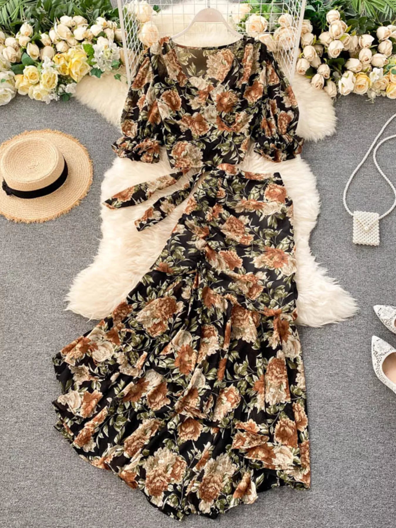 Floral Print Crop Top and Skirt Set in Black for Women