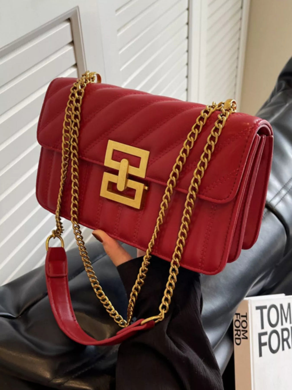 Quilted Flap Chain Crossbody Bag for Women