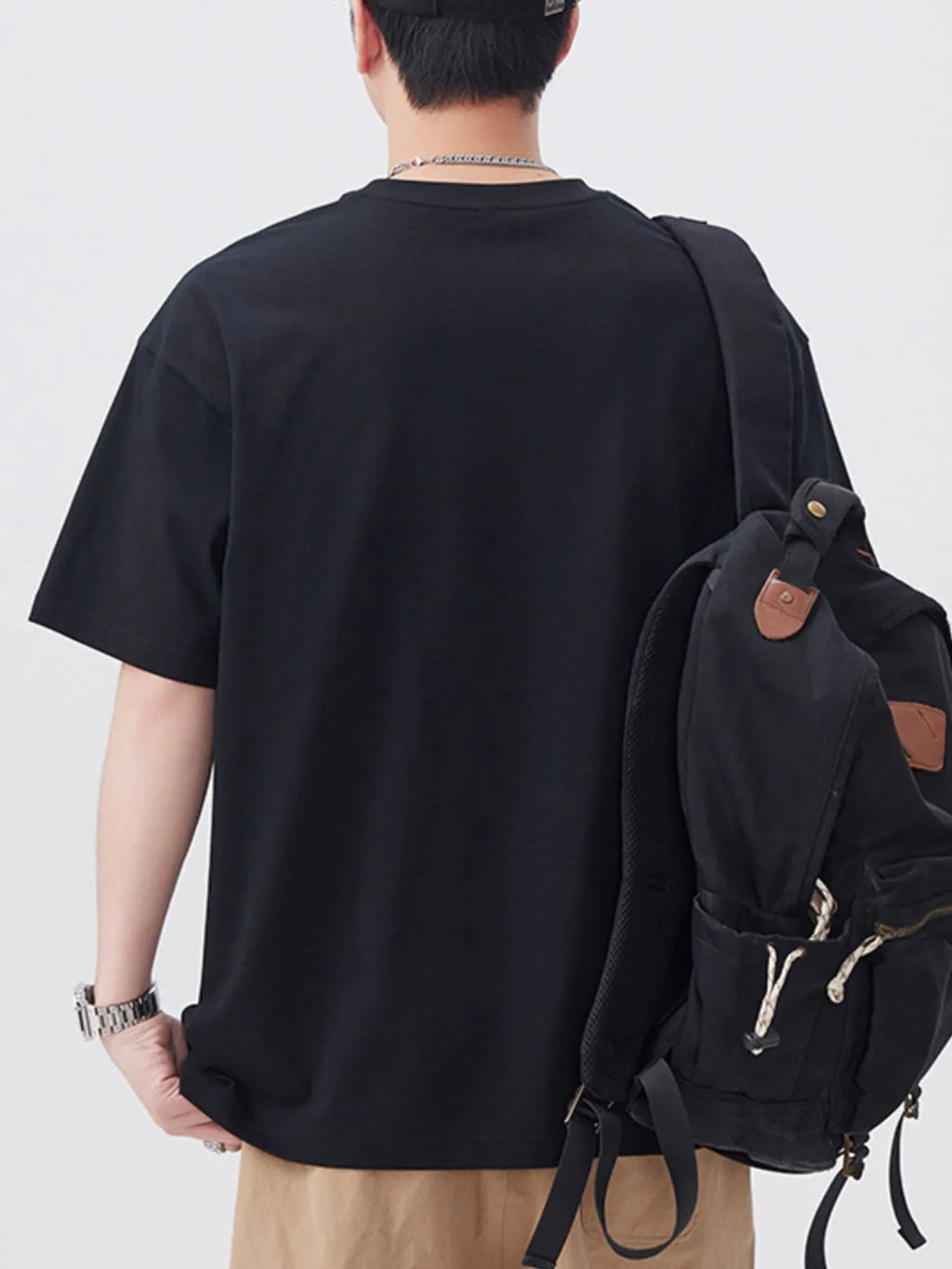 Plus Size Round Neck Short Sleeve T-Shirt in Relaxed in Black for Men