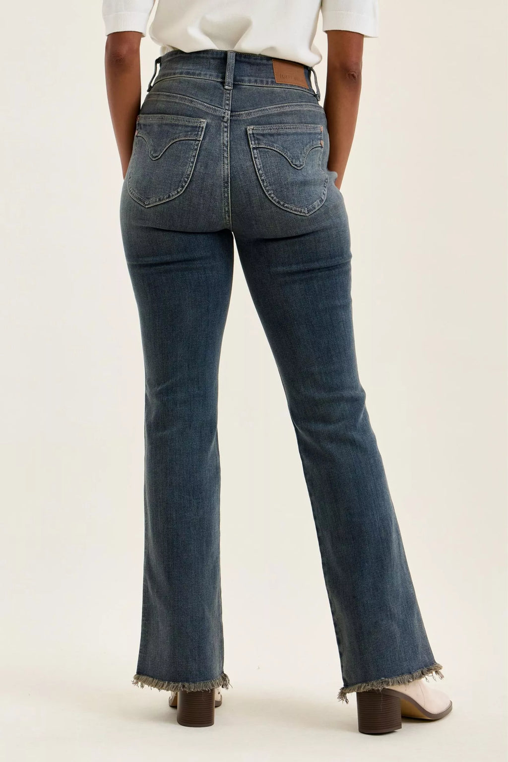 High Waist Double Button Frayed Hem Jeans in Md for Women