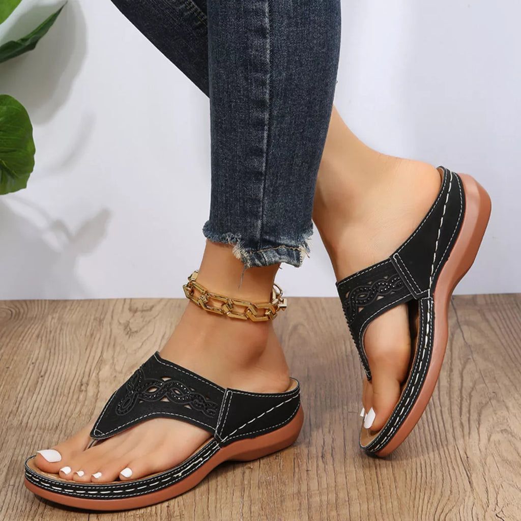 Casual Hollow-Out Thong Sandals in Off-White for Women