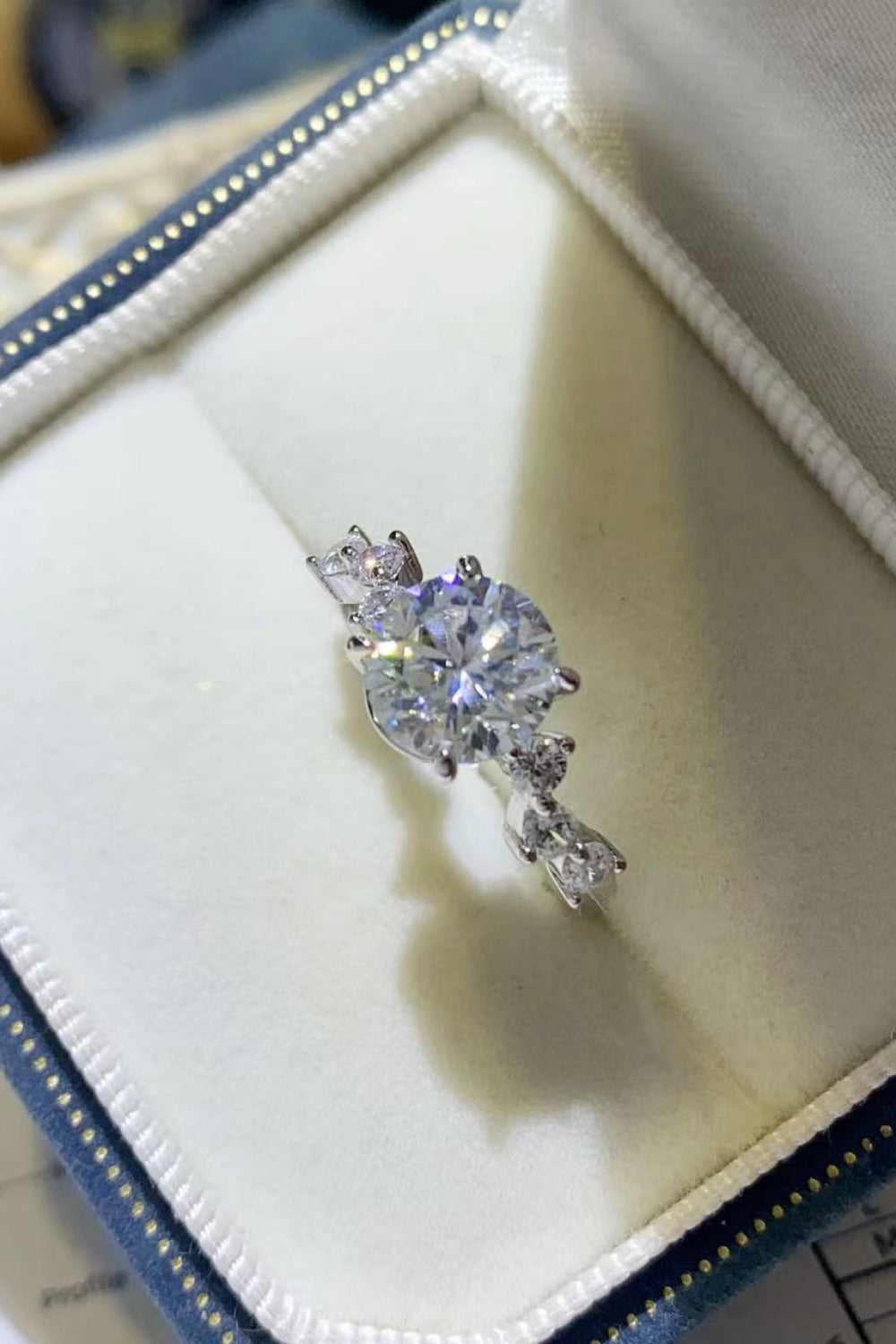 2 Carat Moissanite 925 Sterling Silver Ring for Women