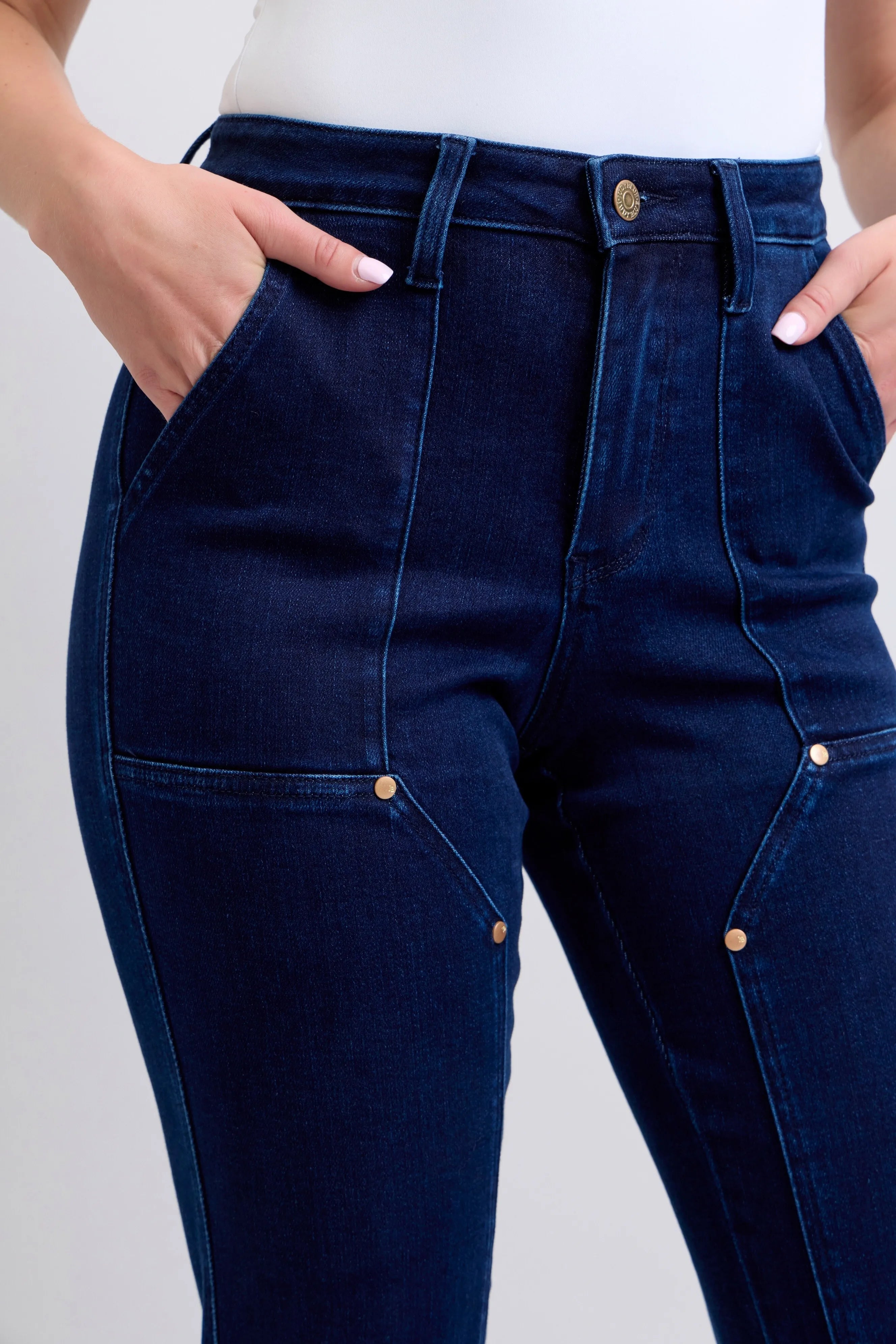 High Waist Work Wear Knee Patch Straight Jeans Plus Size in Dark for Women