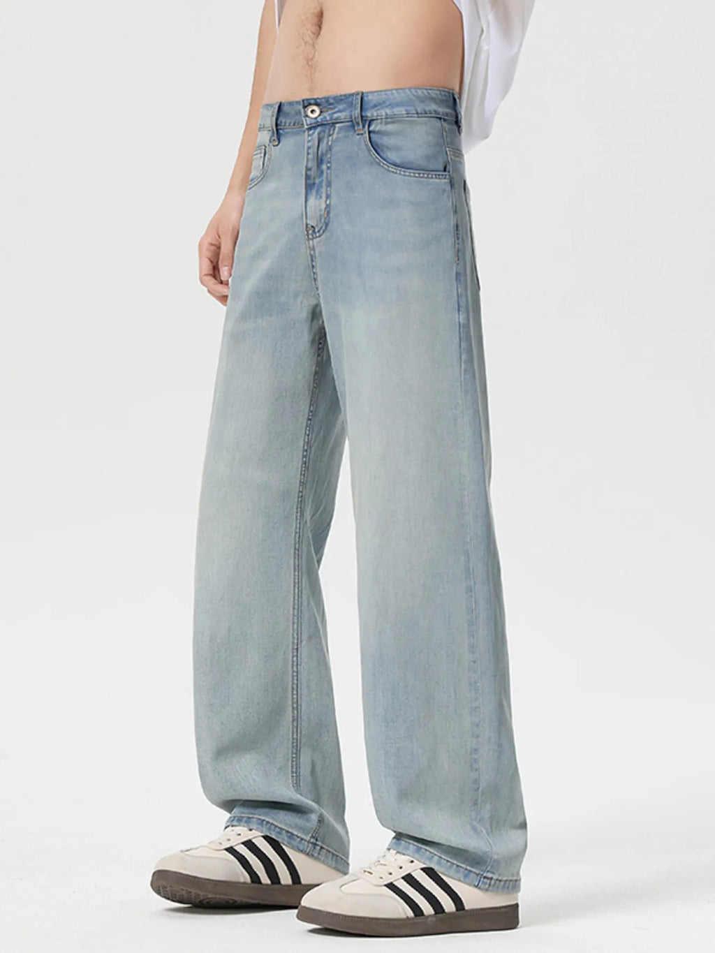 Loose Fit Wash Jeans in Vintage Blue for Men