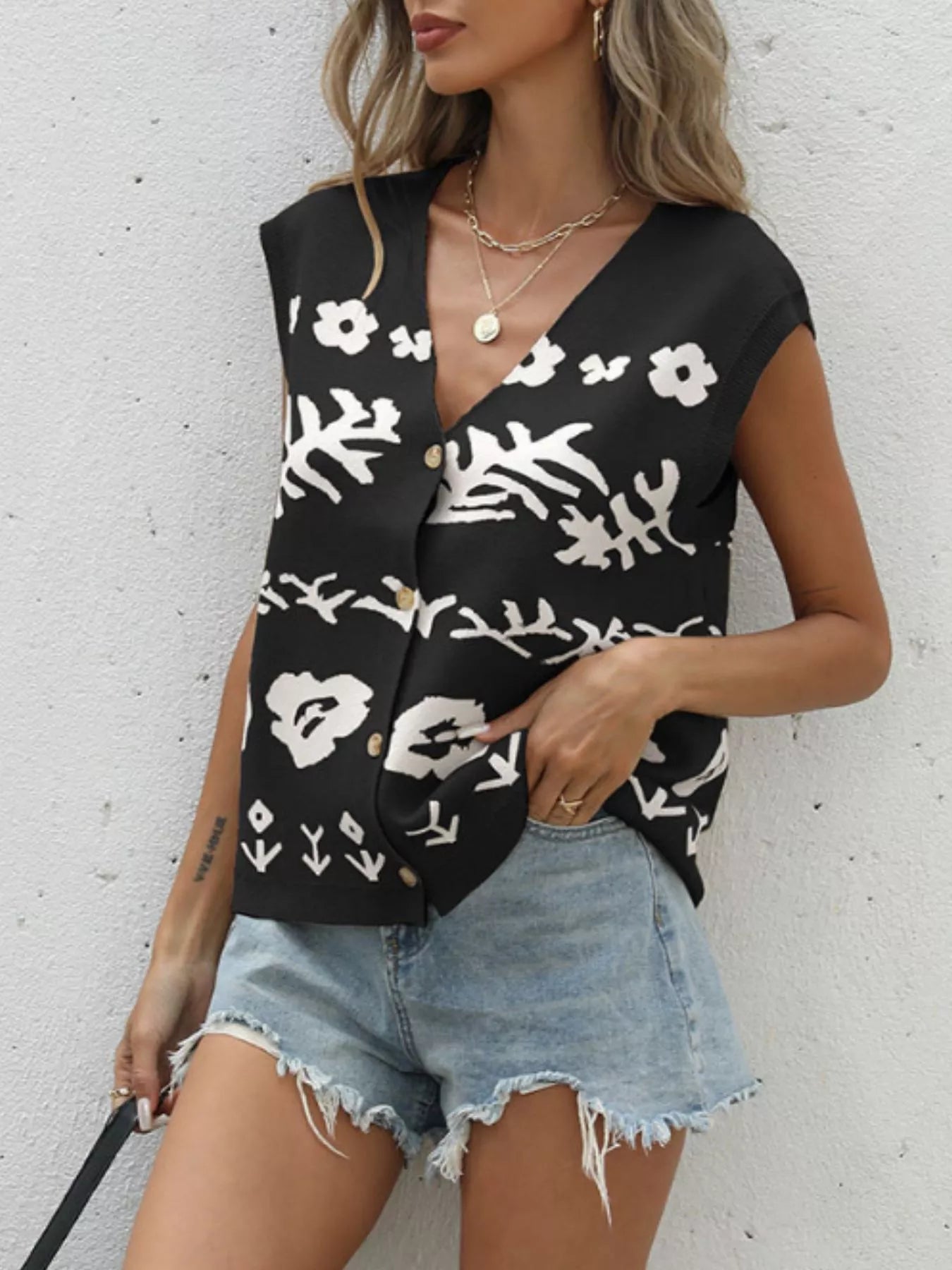Floral V-Neck Cap Sleeve Cardigan in Black for Women