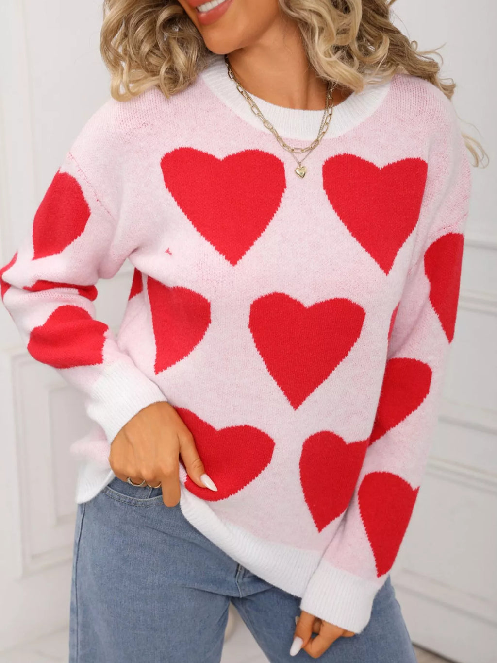 Valentines Day Heart Round Neck Knitted Sweater in White for Women