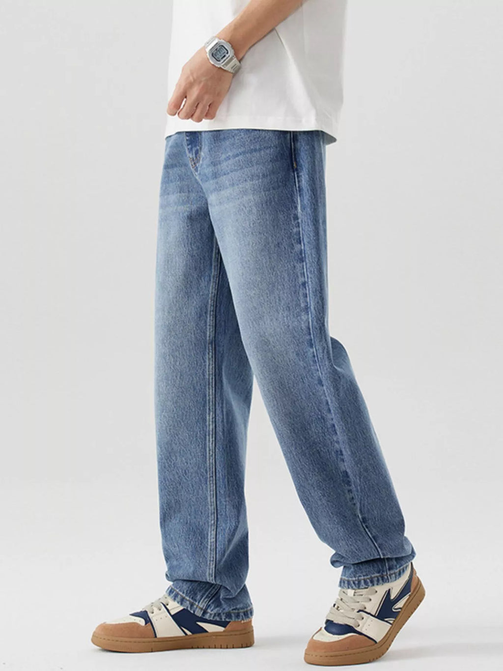 Relaxed Fit Wash Jeans in Blue for Men