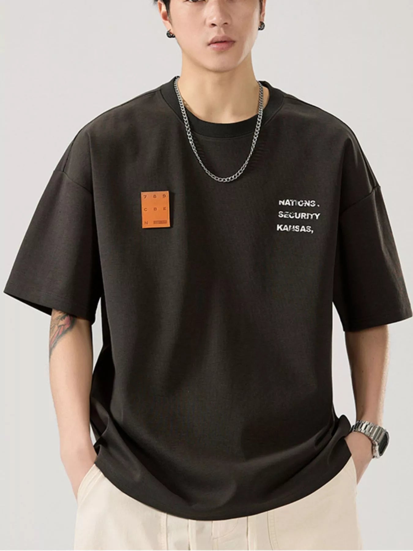 Round Neck Short Sleeve T-Shirt Plus Size in Classic in Black for Men