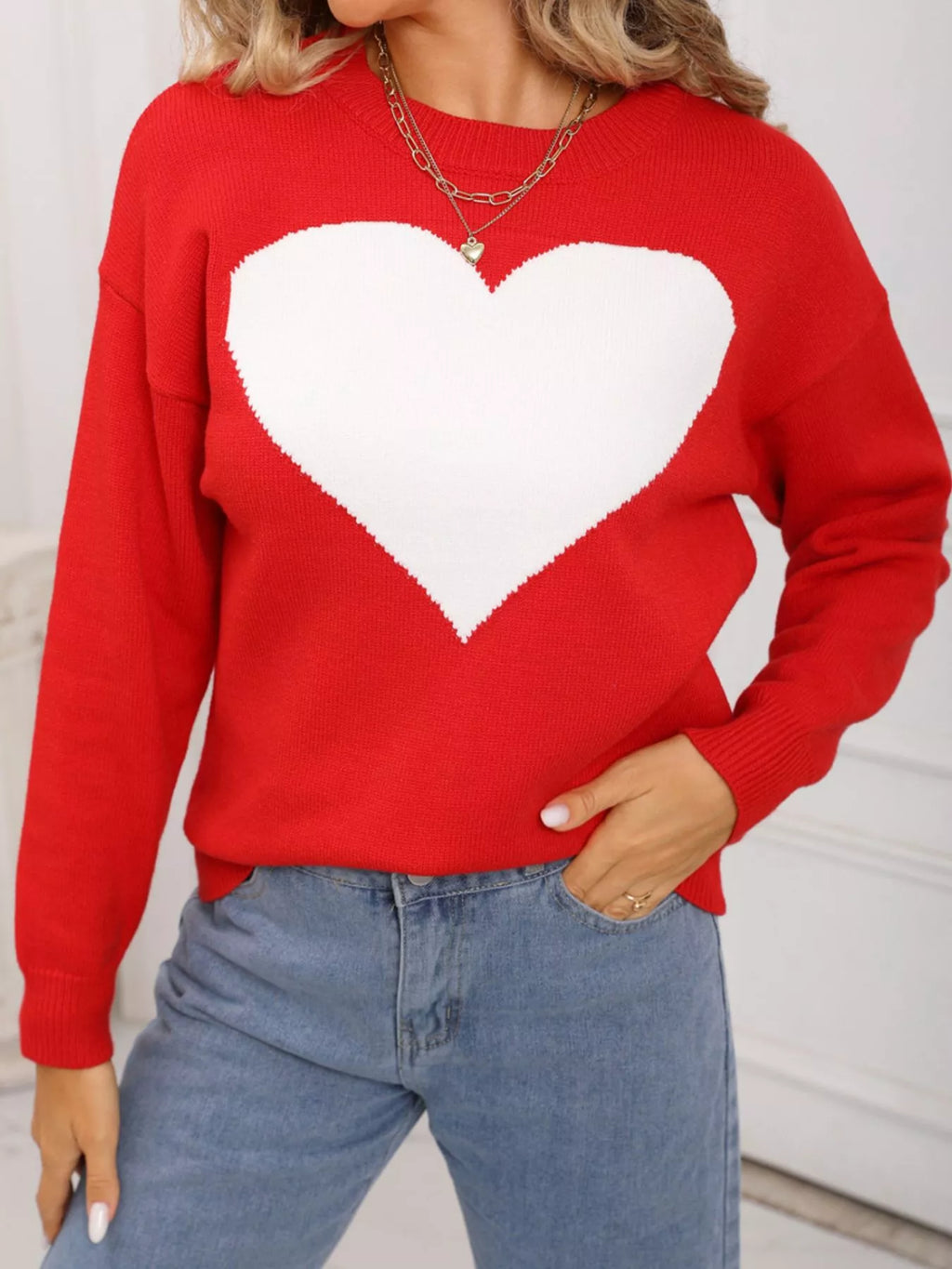 Valentines Day Heart Round Neck Dropped Shoulder Sweater in White in Rose Red for Women