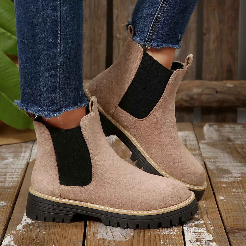 Round Toe Block Heels Boots in Brown in Gray for Women