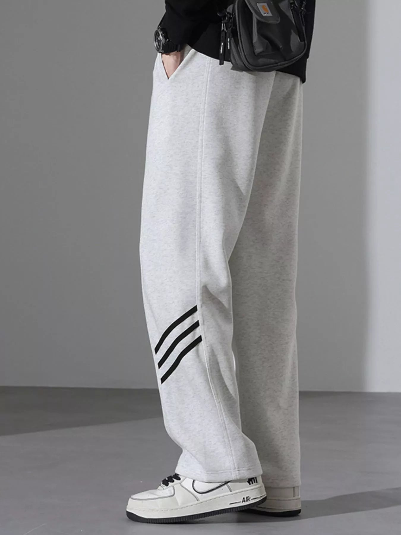 Casual Loose Fit Sweatpants with Stripes Plus Size in Light Flower Gray for Men