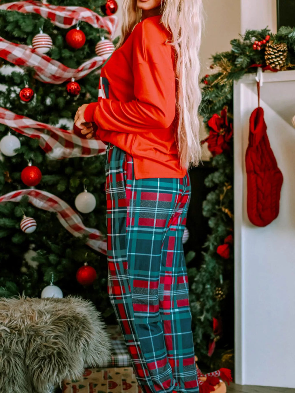 All Is Graphic Christmas Plaid Pajamas Set for Women