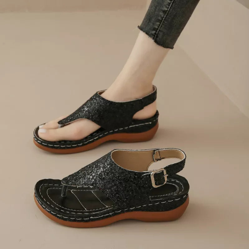 Toe Post Wedge Sandals in Playing Cards in Gold for Women
