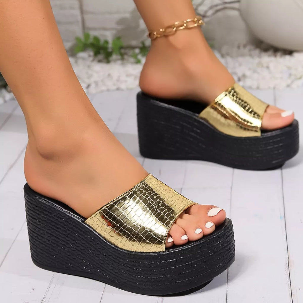 Open Toe Wedge Sandals in Gold for Women