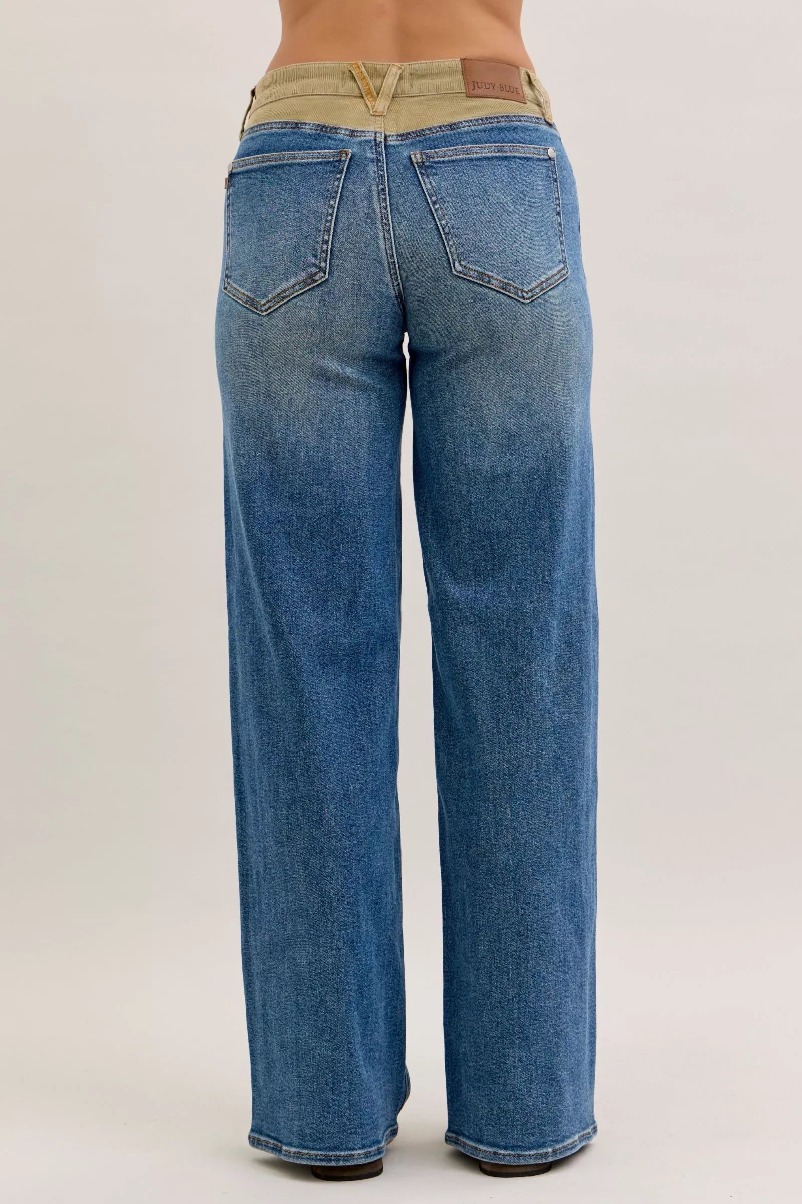 Mr Column Straight Jeans with Corduroy Waist in Md for Women