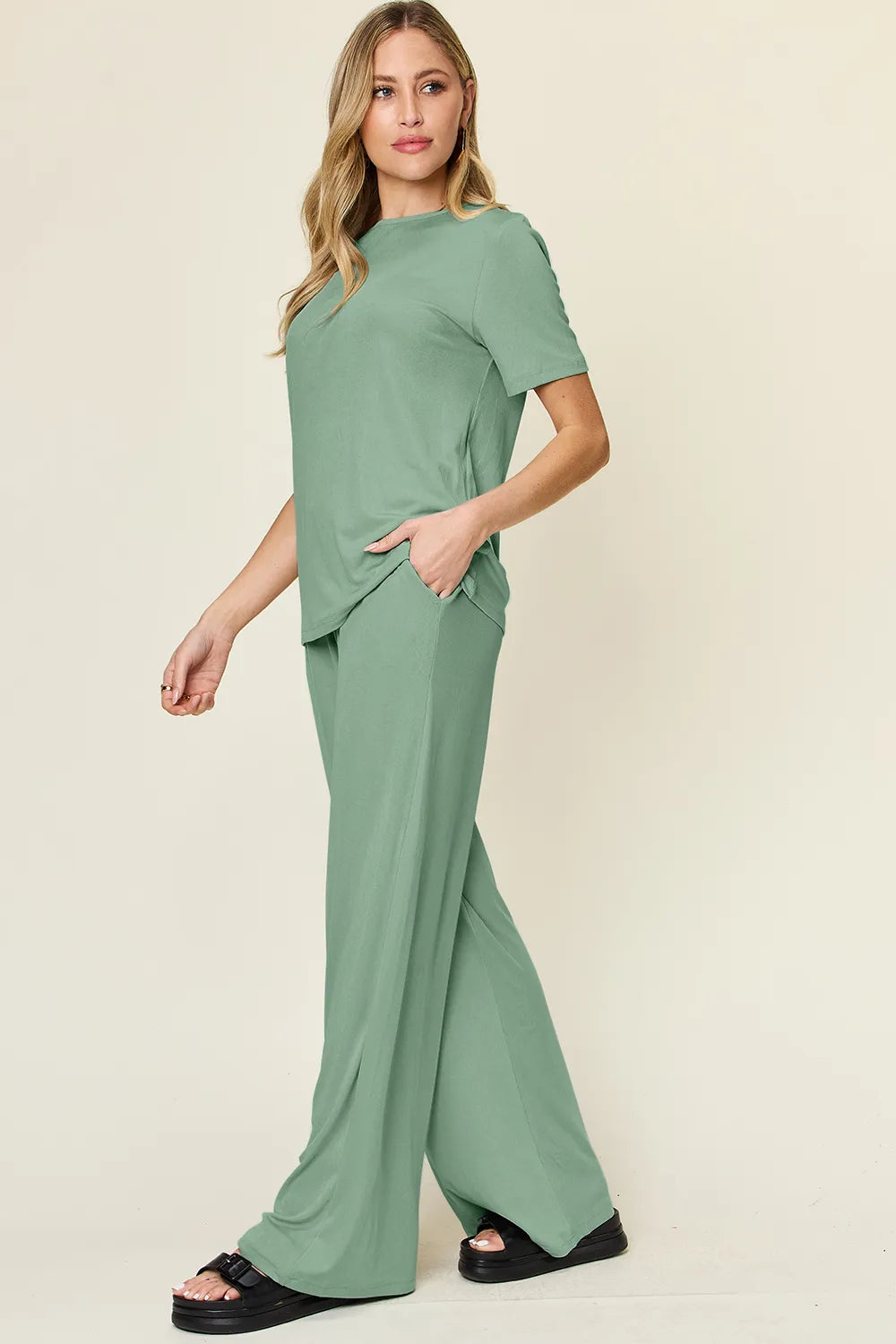 Plus Size Round Neck Short Sleeve T-Shirt and Wide Leg Pants Set in Light Green for Women