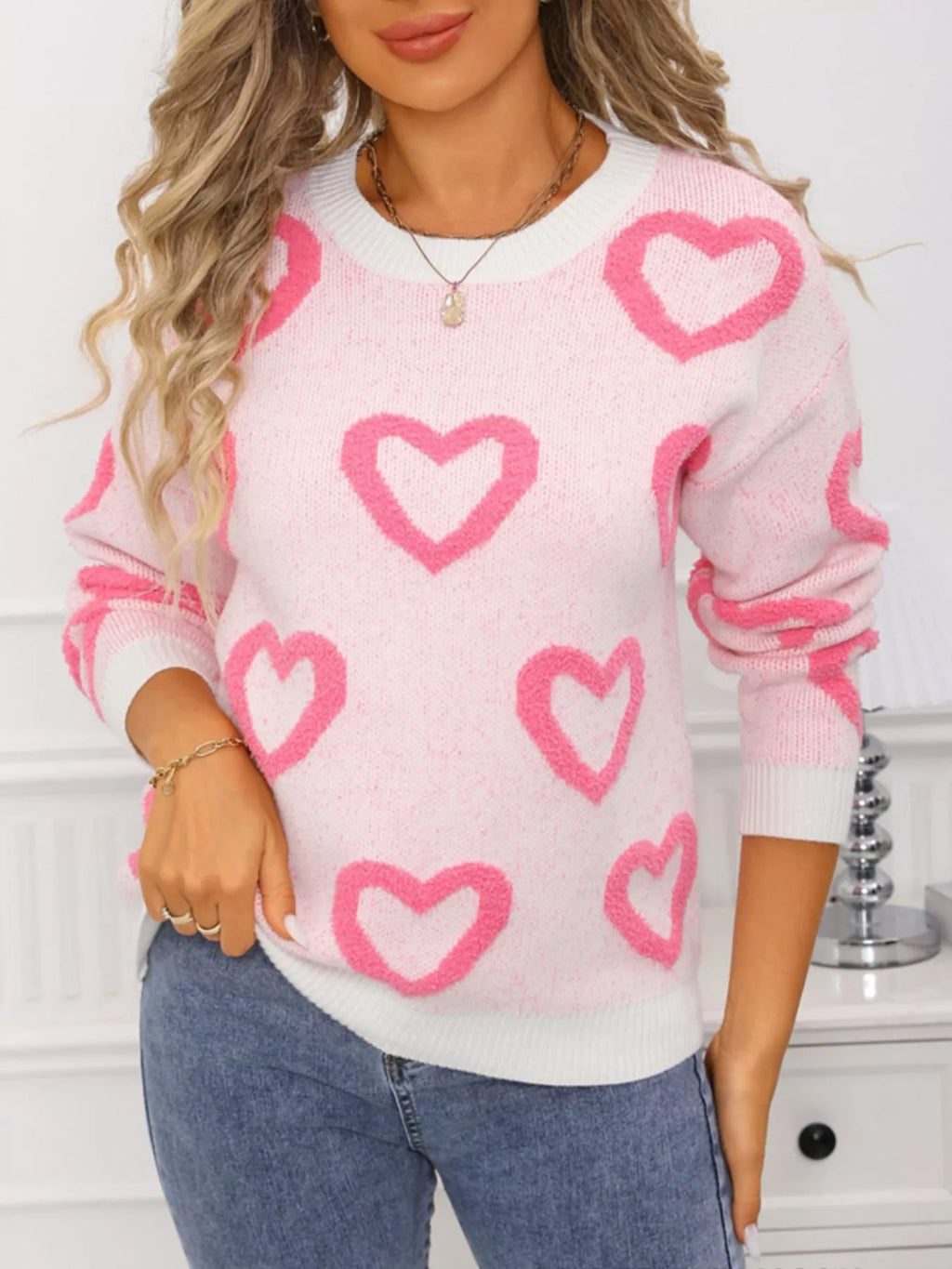 Valentines Day Heart Pattern Round Neck Sweater in White in Rose Red for Women