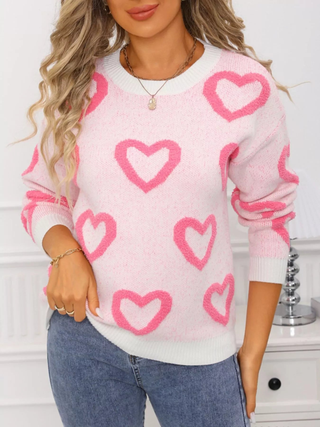 Valentines Day Heart Pattern Round Neck Sweater in White in Rose Red for Women