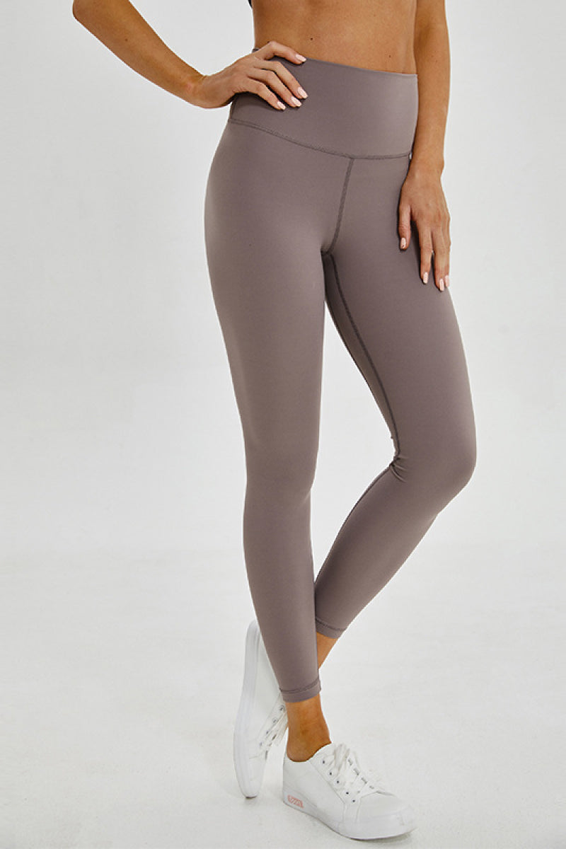 Wide Seamless Band Waist Sports Leggings in Black Cameflage for Women