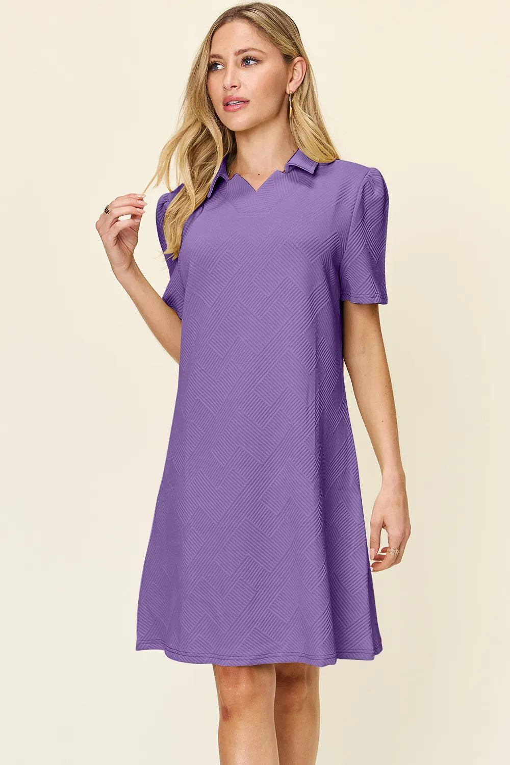 Plus Size Texture Collared Neck Short Sleeve Dress in White for Women
