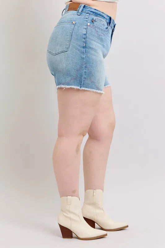 High Waist Western Embroidery Detail Cut Off Denim Shorts Plus Size for Women
