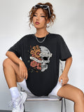 Round Neck Short Sleeve Graphic T-Shirt in Black for Women
