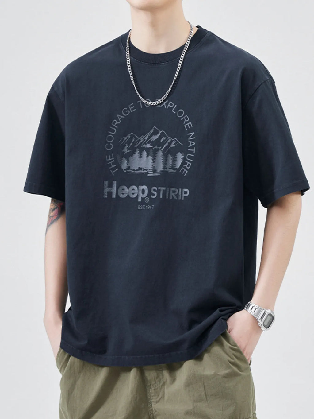 Plus Size Round Neck Half Sleeve T-Shirt in Black for Men