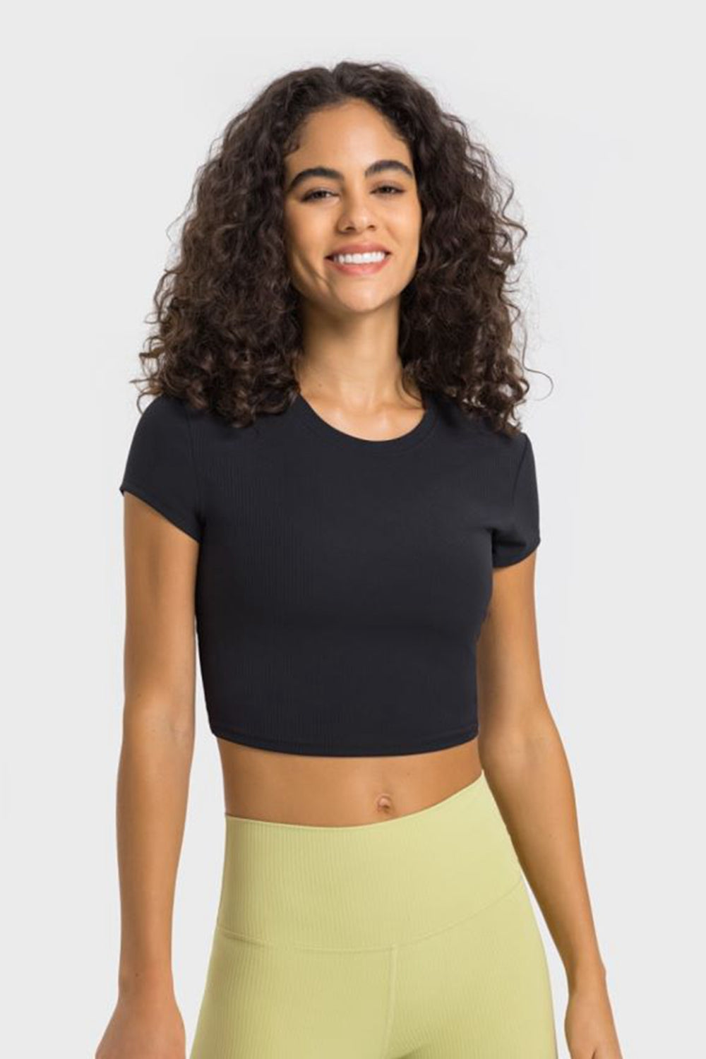 Round Neck Short Sleeve Cropped Sports T-Shirt in Lemon for Women